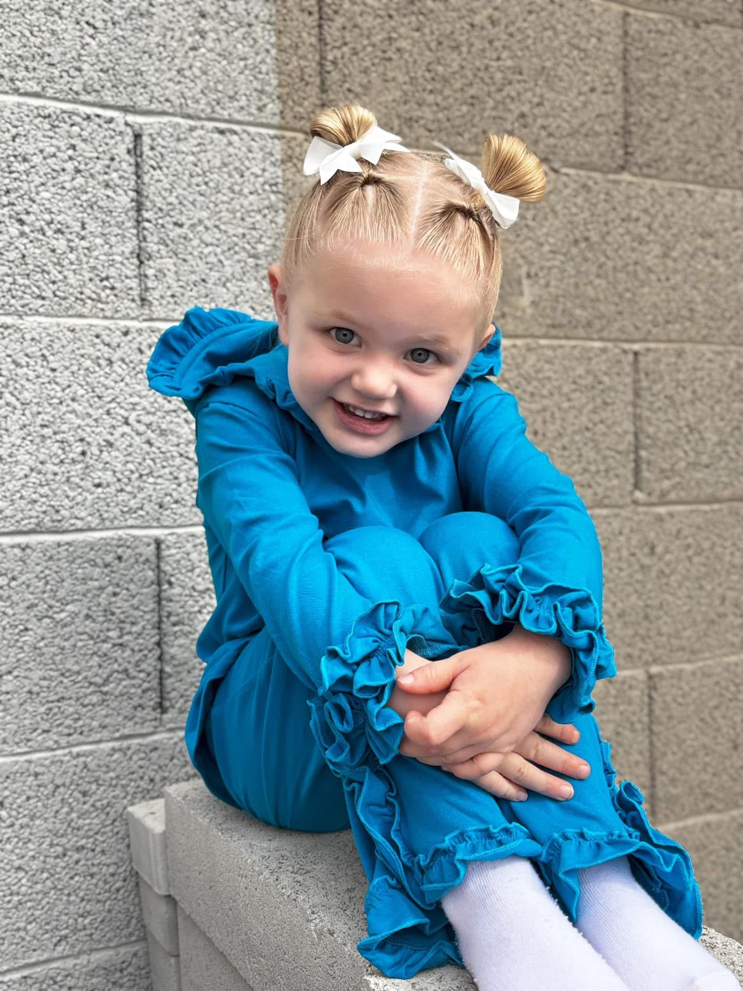 Hooded ruffle set (BLUE) READY TO SHIP!!